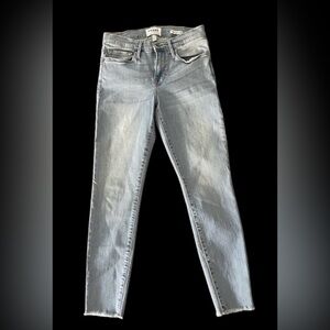 Frame Denim Le Skinny De Jeanne Jeans Size 27 Light‎ Wash Raw Hem